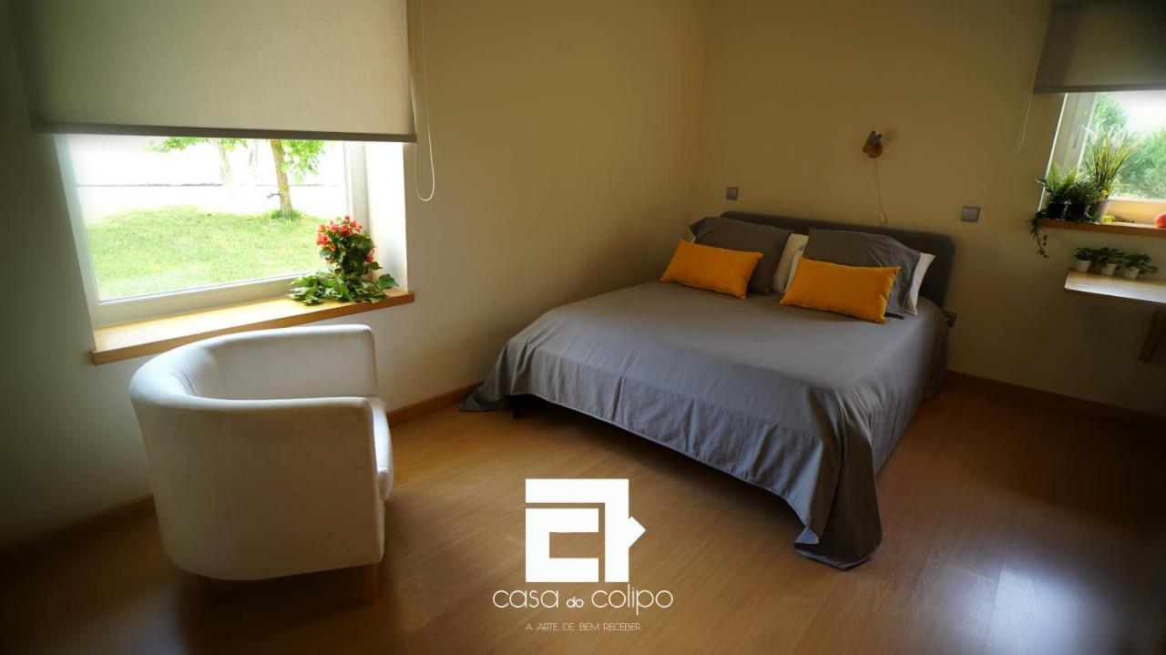 Casa Do Colipo Guest House บาตาเลีย ภายนอก รูปภาพ